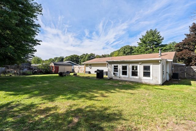 131 Elsie Rd, Brockton, MA 02032