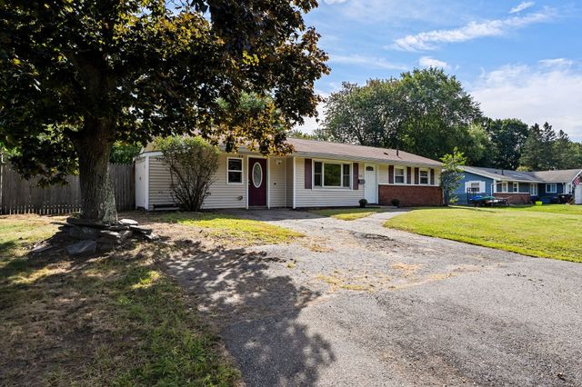 131 Elsie Rd, Brockton, MA 02032