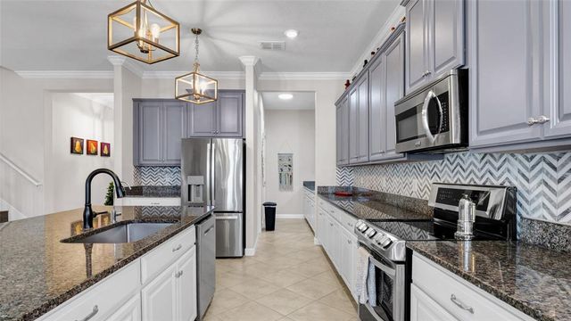 11720 NAVAJO SANDSTONE STREET, Riverview, FL 33579