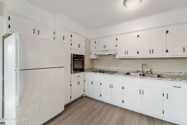 2270 Onslow Drive, Jacksonville, NC 28540