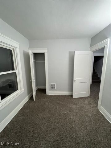 9003 Kempton Avenue, Cleveland, OH 44108