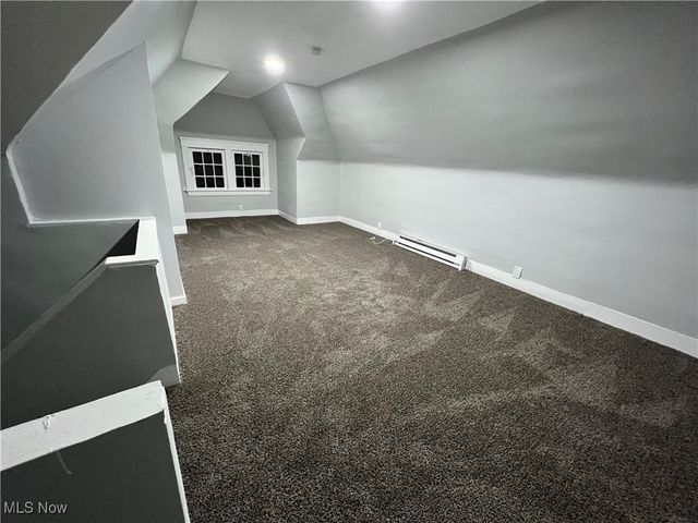 9003 Kempton Avenue, Cleveland, OH 44108