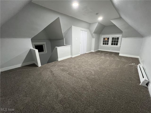 9003 Kempton Avenue, Cleveland, OH 44108