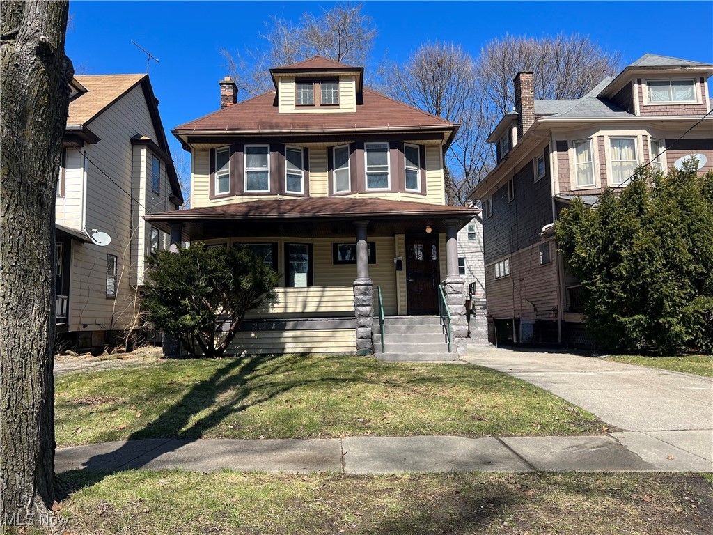 9003 Kempton Avenue, Cleveland, OH 44108