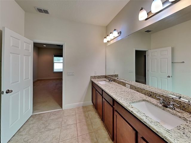 3121 TWIN SHORE LANE, Orlando, FL 32824