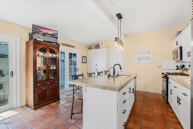5020 Terramar Way, Oxnard, CA 93035