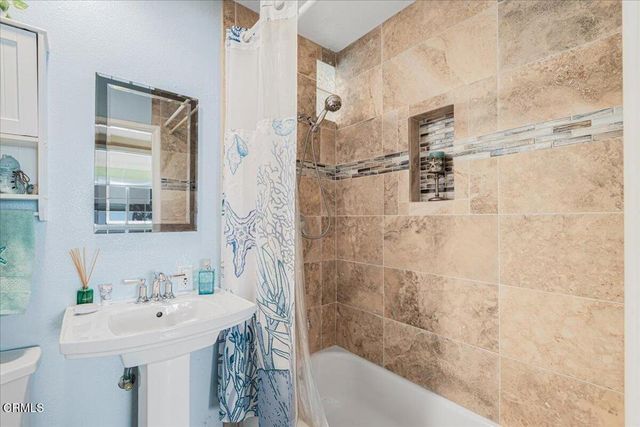 5020 Terramar Way, Oxnard, CA 93035