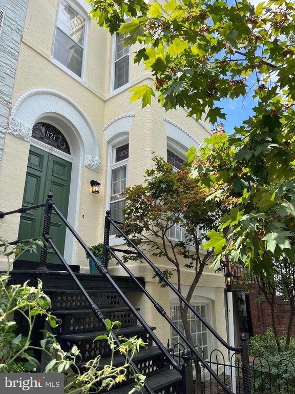 531 4TH ST SE, Washington, DC 20003