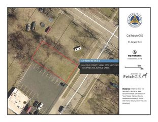 15 Grand Avenue, Battle Creek, MI 49037