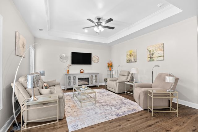 4153 Charleston Oaks Dr, Loris, SC 29569