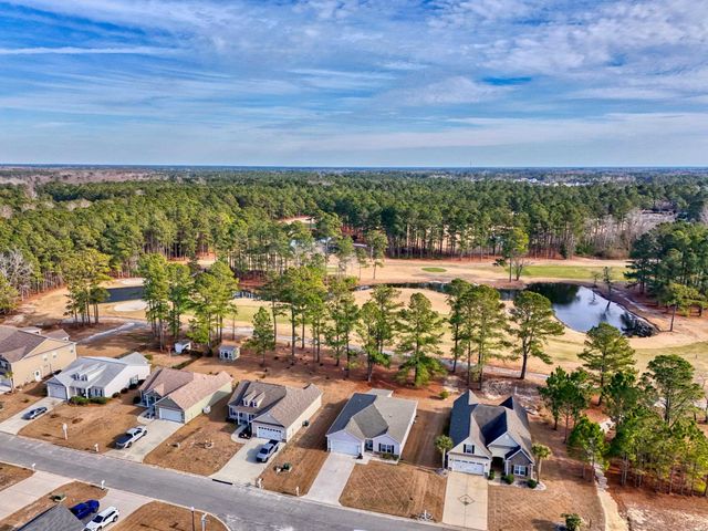 4153 Charleston Oaks Dr, Loris, SC 29569