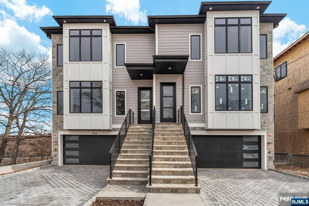 2162 Jones Road, Fort Lee, NJ 07024