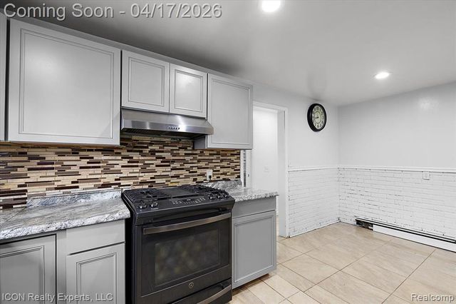 27321 Baldwin Avenue, Warren, MI 48092