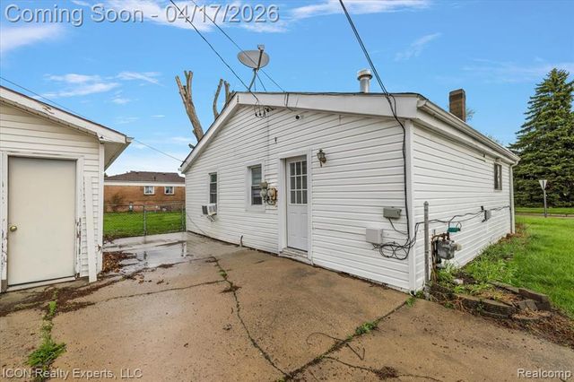 27321 Baldwin Avenue, Warren, MI 48092