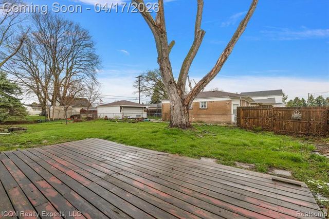 27321 Baldwin Avenue, Warren, MI 48092