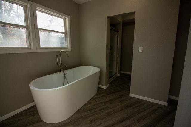 501 Seabury Lane, Faribault, MN 55021