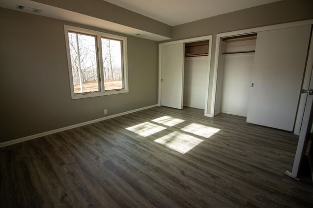 501 Seabury Lane, Faribault, MN 55021