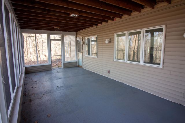 501 Seabury Lane, Faribault, MN 55021