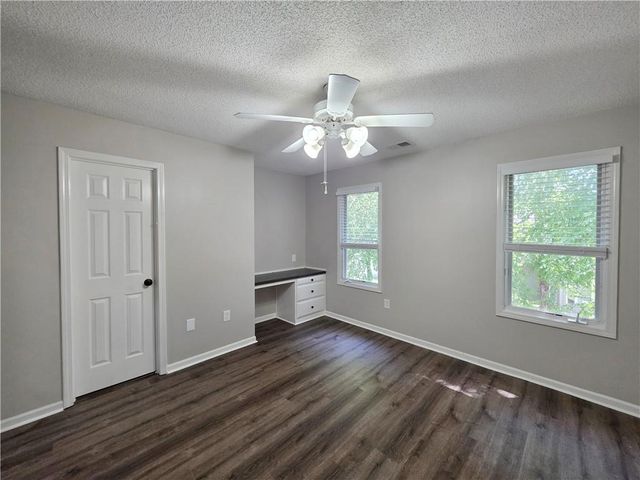 11009 W 131st Street, Overland Park, KS 66213