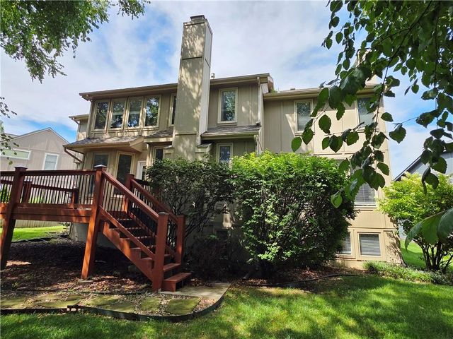 11009 W 131st Street, Overland Park, KS 66213