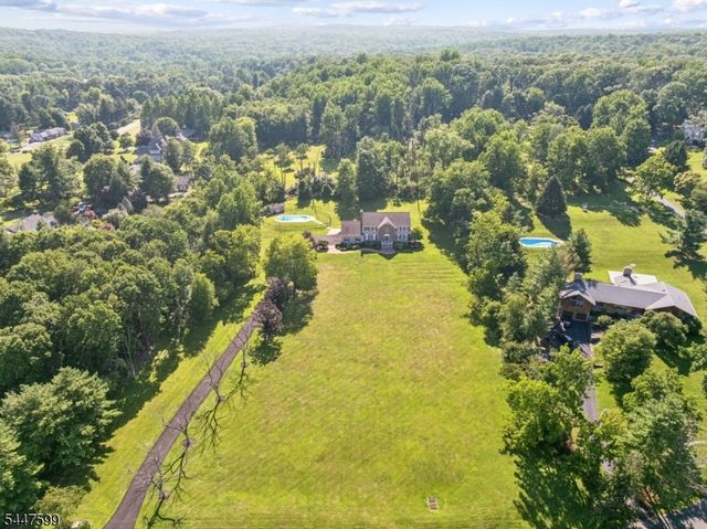 20 E Ridge Rd, Montgomery Twp., NJ 08558