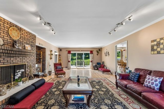20 E Ridge Rd, Montgomery Twp., NJ 08558