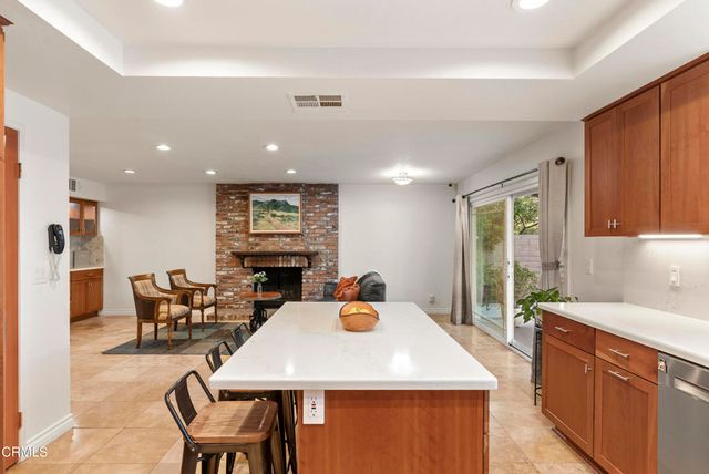 796 Cayo Grande Court, Thousand Oaks, CA 91320