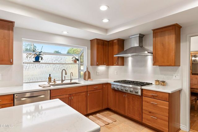 796 Cayo Grande Court, Thousand Oaks, CA 91320