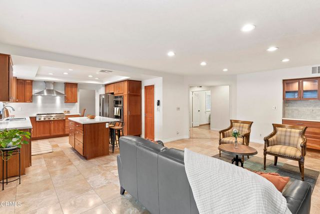 796 Cayo Grande Court, Thousand Oaks, CA 91320