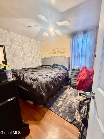 235 6th Avenue, Troy, NY 12180