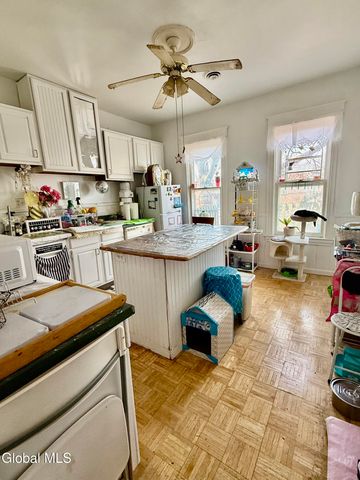 235 6th Avenue, Troy, NY 12180