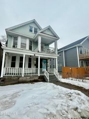 235 6th Avenue, Troy, NY 12180