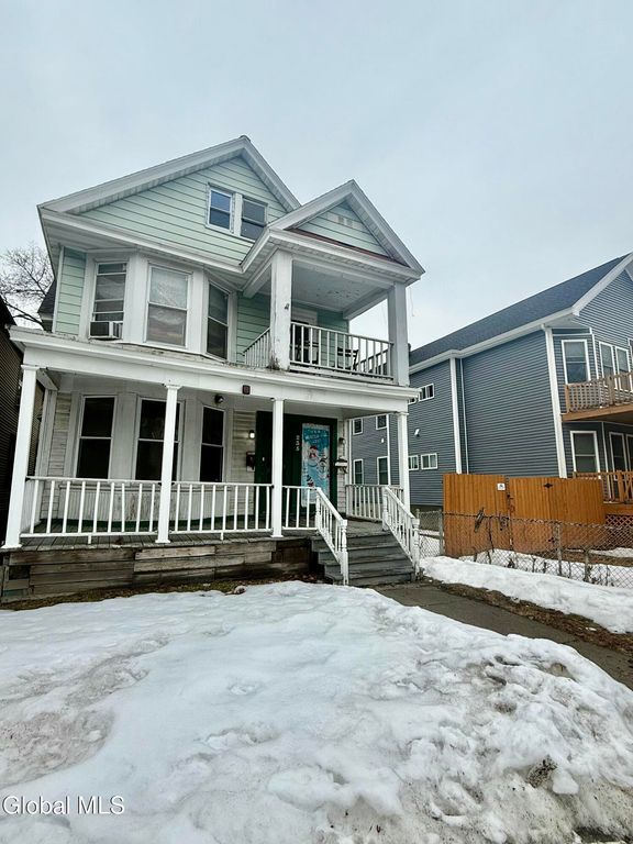 235 6th Avenue, Troy, NY 12180