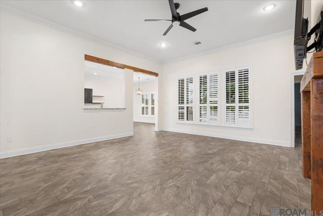 8257 Quiet Creek Dr, Denham Springs, LA 70726