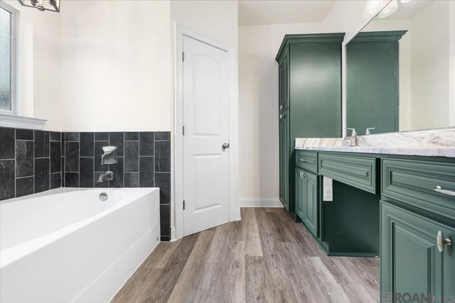 8257 Quiet Creek Dr, Denham Springs, LA 70726