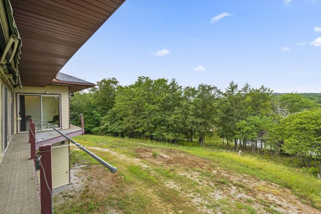 2020 Persimmon Hill Lane, Lampe, MO 65681
