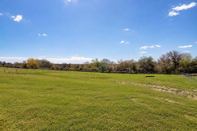 121 Rocky Top Ranch Lane, Reno, TX 76020
