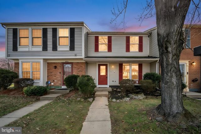 4703 HERSAND CT, Woodbridge, VA 22193