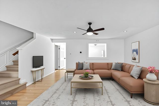 4703 HERSAND CT, Woodbridge, VA 22193