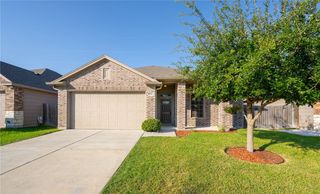 8010 Osprey St, Corpus Christi, TX 78414