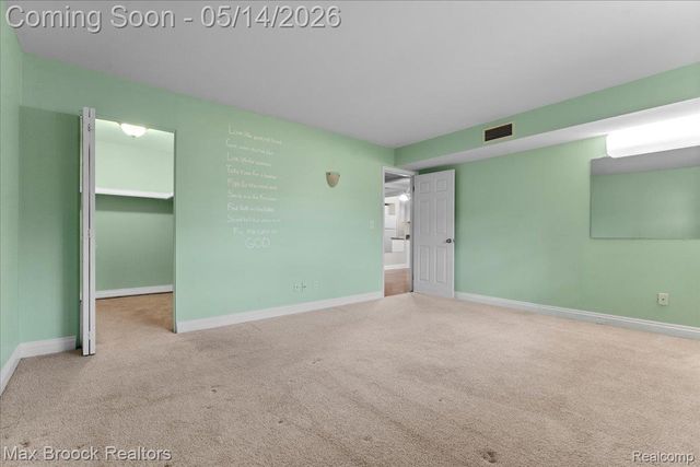 2247 Walton Boulevard 49, Rochester Hills, MI 48309