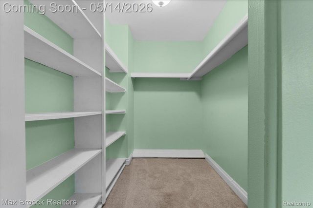 2247 Walton Boulevard 49, Rochester Hills, MI 48309