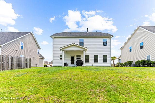 2526 Longleaf Pine Circle, Leland, NC 28451