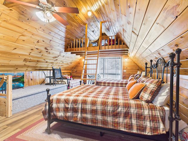 361 Jackson Lodge Road, Canaan, VT 05903