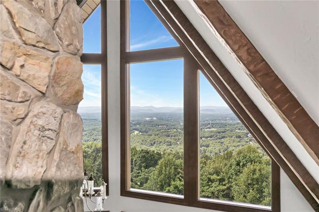 4930 Brushy Mountain Road, Wilkesboro, NC 28654