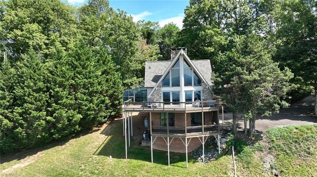 4930 Brushy Mountain Road, Wilkesboro, NC 28654