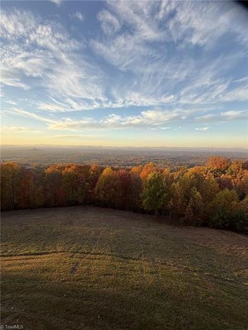 4930 Brushy Mountain Road, Wilkesboro, NC 28654