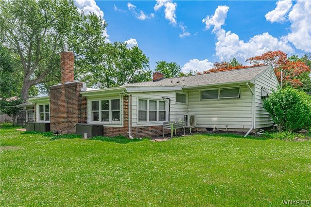 7174 Chestnut Ridge Road, Lockport Town, NY 14094