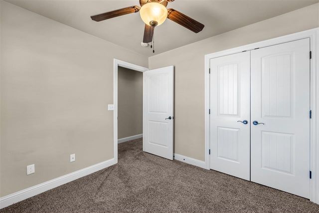 2411 SW Edinburough Dr, Lawton, OK 73505