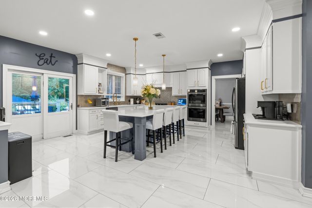 10 Altori Court, Little Egg Harbor, NJ 08087
